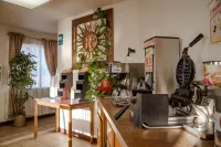 Haysville Express Inn - Motels