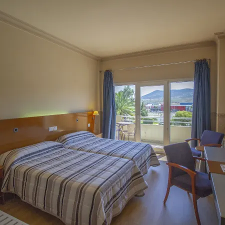 Hotel Azar