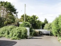 2 Whiterow Hotels in Annan