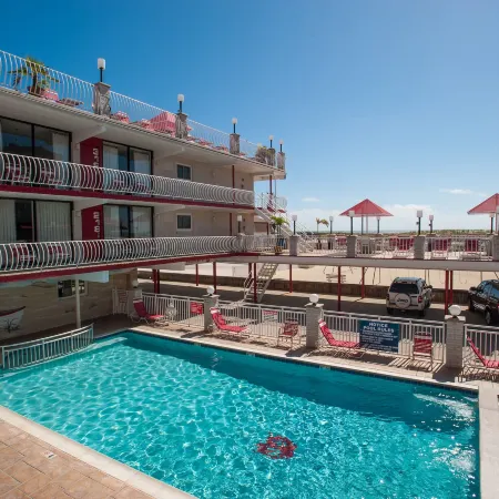 Matador Oceanfront Resort