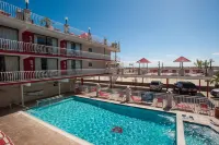Matador Oceanfront Resort