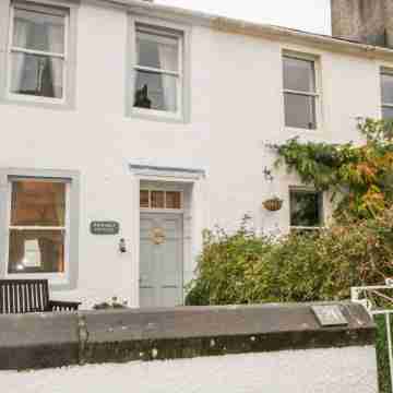 Raphael's Cottage Hotel Exterior