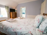 Aditum Cottage - Homestays