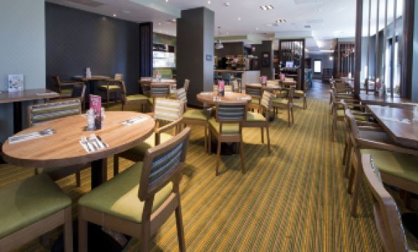 Premier Inn Bournemouth East Cliff