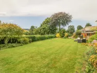 Crablake Farmhouse Hotels in Kenn