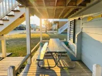 Sandy Bottoms 4 Bedroom Home by RedAwning - 3 stjerner