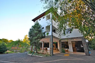 Los Lagos Resort Hotel Hotels near El esqueleto sanber