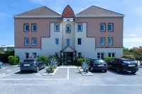 Face West le Pontet Hotels in Sorgues