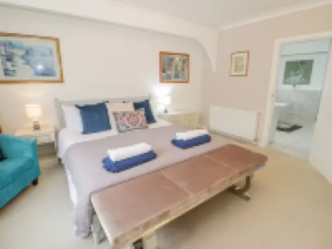 Bay Lodge Hotels in Amlwch