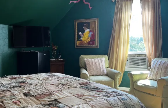 艾米麗廣場民宿