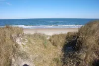 Luxury Beach Side Home 2 Bedroom Home by RedAwning Hotels in Norfolk