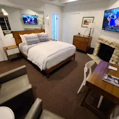 The Vagabond's House Boutique Inn