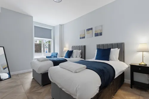 Bushrah House Hotels in Carlton