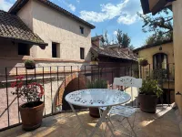 天堂之門精品飯店 住宿飯店