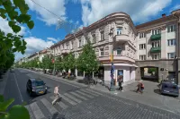 15th Avenue