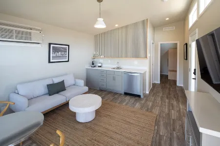 Flying Flags Avila Beach Отели рядом с достопримечательностью «Писмо Стейт Бич»