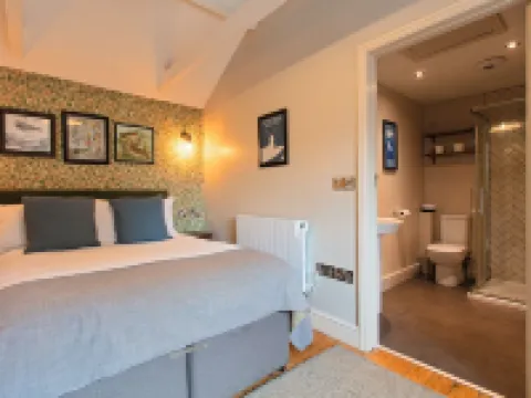 The Three Swallows Cley Hotels in Holt