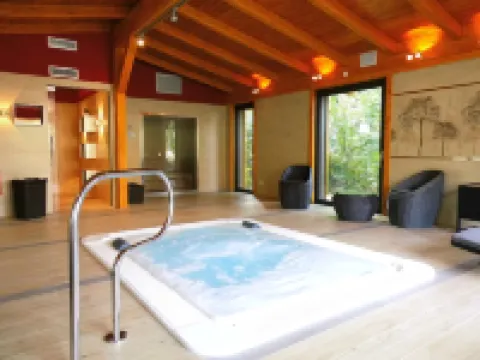 蘇姆萊尼威波酒店