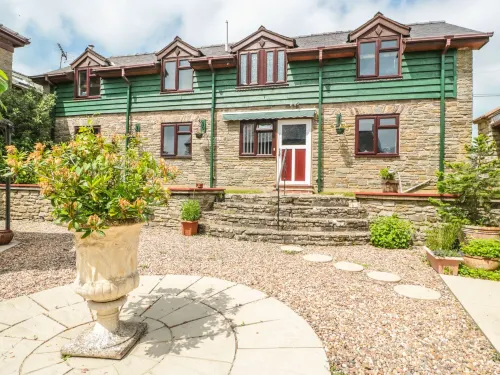 The Courtyard Hotel a Kington