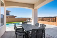 Paseos Poolhouse Home - Swimmingpools
