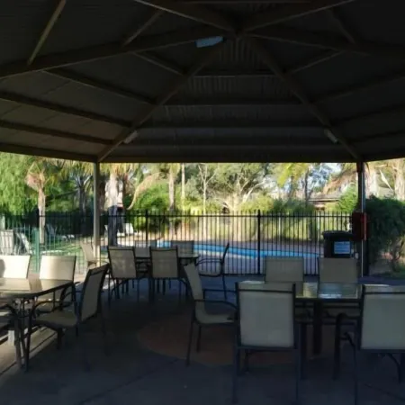 Sportslander Motor Inn