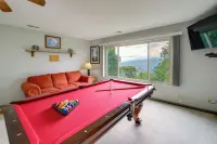 Deck and Stunning Mountain Views Gatlinburg Home! - spa
