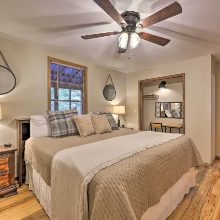 Waterfront Deck Home on Ouachita River!