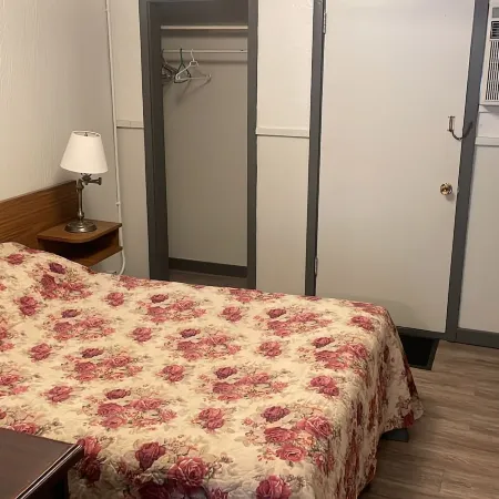 Twin Rivers Motel Castlegar