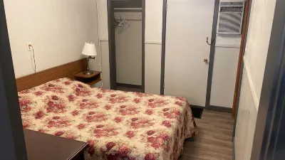 Twin Rivers Motel & RV Park Các khách sạn gần Sân bay cấp vùng West Kootenay