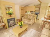 Grandads Shack Hotels in Abertillery
