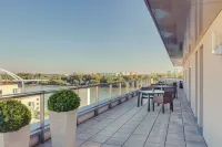 Sheraton Bratislava Hotel - Romantic