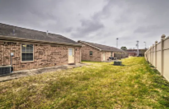 Quaint Family Home Near Downtown Murray and MSU