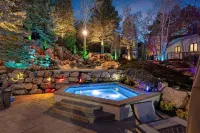 Top Olympus Luxury Estate Spa+Pool+Pickleball+More by RedAwning Hotels in Holladay