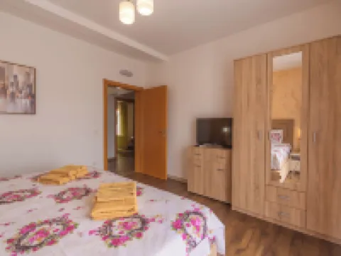 Villa Sunny Hill Hoteles en Podostrog