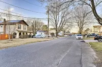 Bay Shore Vacation Rental ~ 7 Mi to the Beach - Country Houses