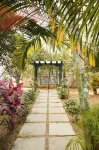 Bliss Farm Stay- lilly Hotels near Leo Splash