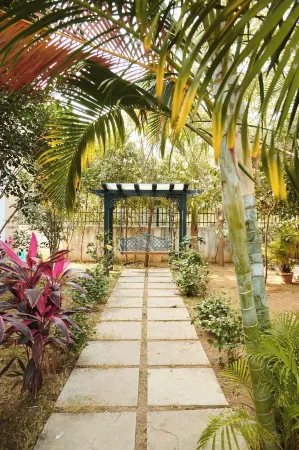 Bliss Farm Stay- Lilly