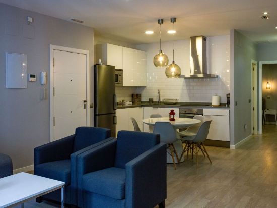 Arenal Suites Puerta del Sol