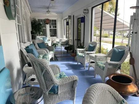 Inn Shepard's Park Отели в г. Стьюарт