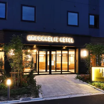 Umedaholic Hotel