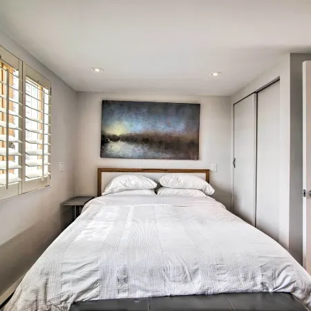 Harbor Views + Private Deck: Waterfront P-Town Apt