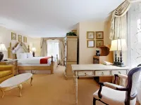 Holiday Inn Express Branford-New Haven