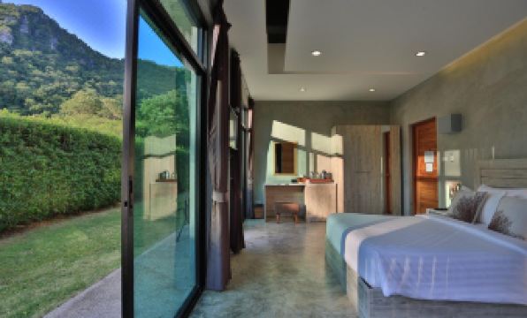Curve360 Hotel Khao Yai