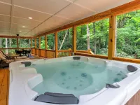 Retreat - Creek, Sliding Rock, Waterfalls, Fishing, Hiking, Hot Tub, Fire Pit 맥도웰 카운티 호텔