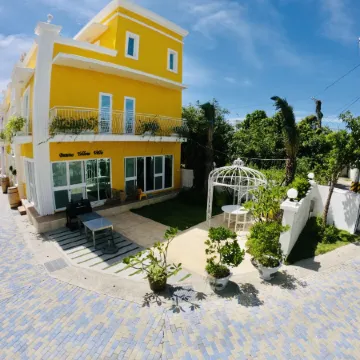 Burano Yellow Villa