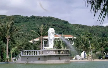 The Swanlake Villa Resort Hotel