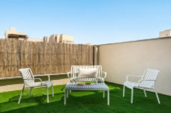 Red Canyon Spa Relaxed Garden Stay by Sea N' Rent