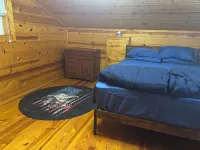 Waterfront Tiny Fishing Cabin -30 minutes from Chattanooga