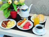 Hotel Kanaan - breakfast