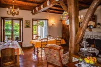 La Closerie de Fronsac Hotel di Arveyres